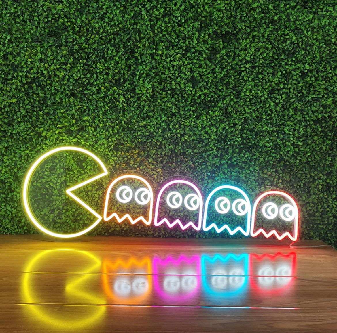 PAC-MAN パックマン ネオンサイン PACMAN Neon Sign - Retro Decor with LED Charm for Gamers