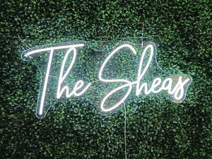 neon sign uses for weddings